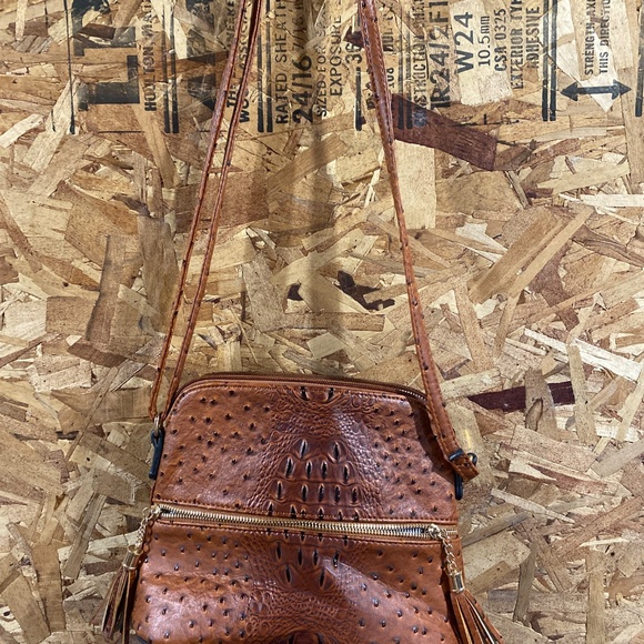 Purse - Picture 2 of 3